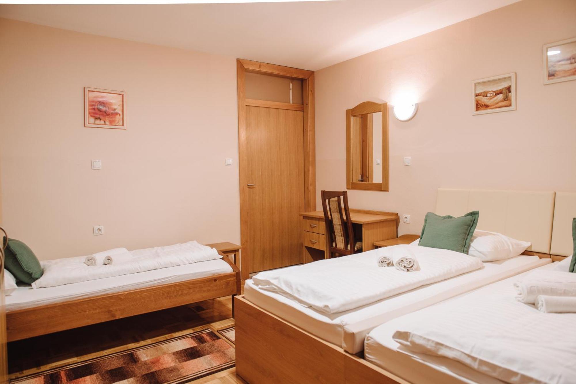 Hotel Gostisce Ulipi Slovenske Konjice Exterior foto